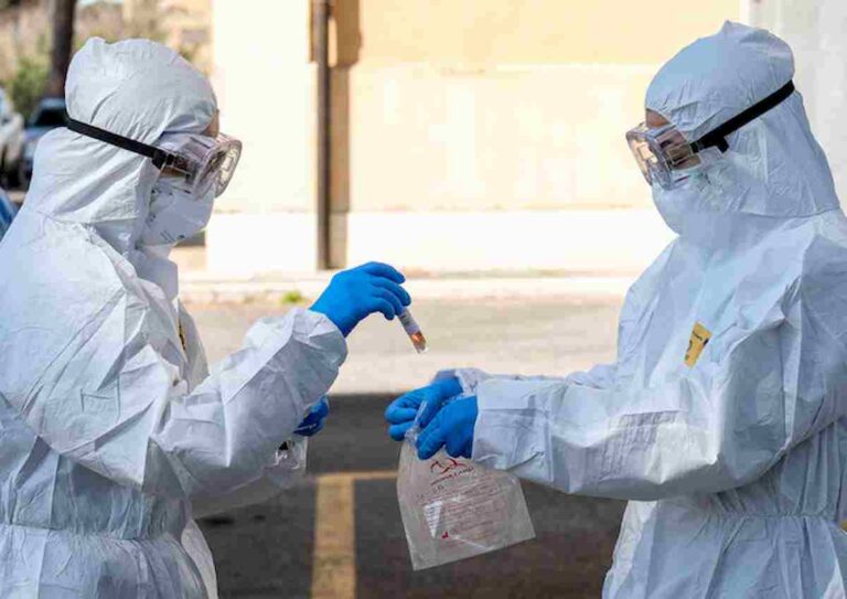Coronavirus, dagli spermatozoi è possibile capire in quali parti del mondo colpisce di più